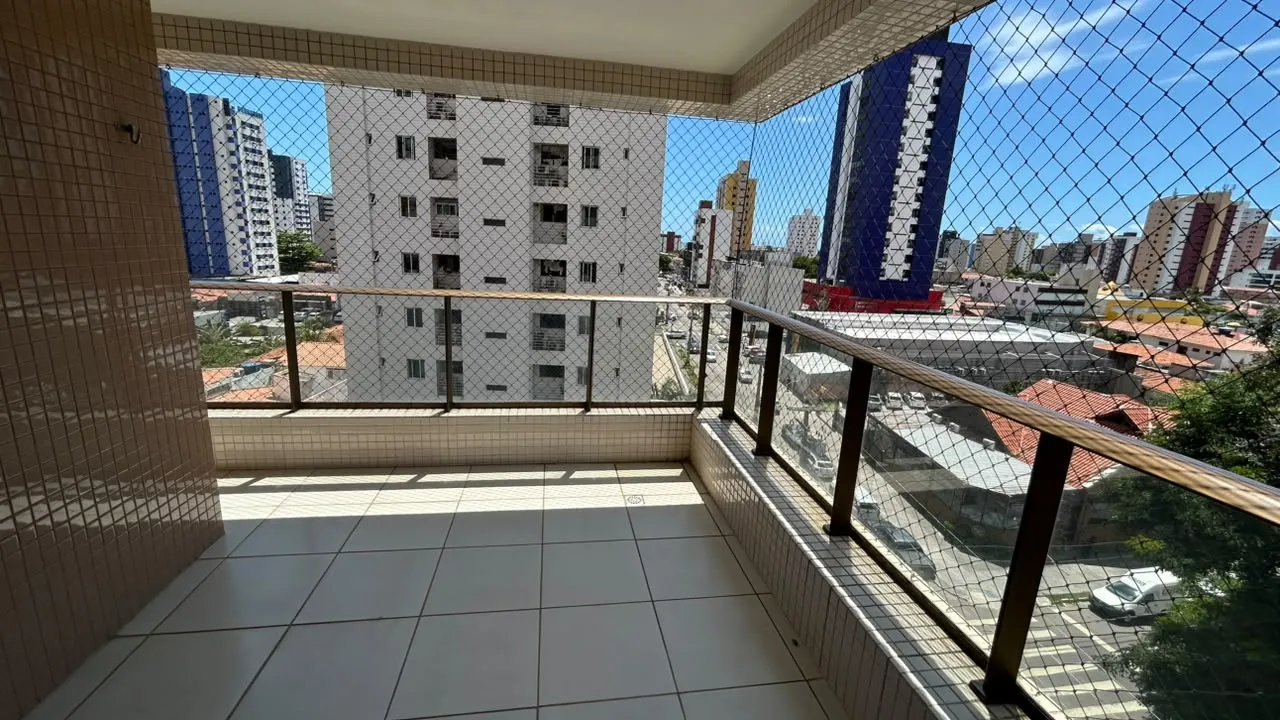 3-bedroom apartment in a building with a sauna — photo 14