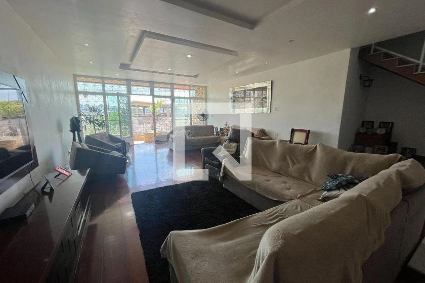 Casa sem mobília com 8 suítes e 1100 m² — photo 13