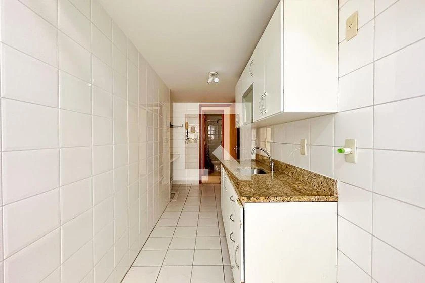 Квартира 87 м² з видом на гори та робочим місцем — photo 35