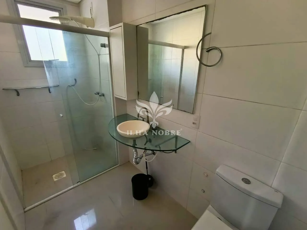 Furnished apartment, 128 m², with a grill on the balcony — photo 37