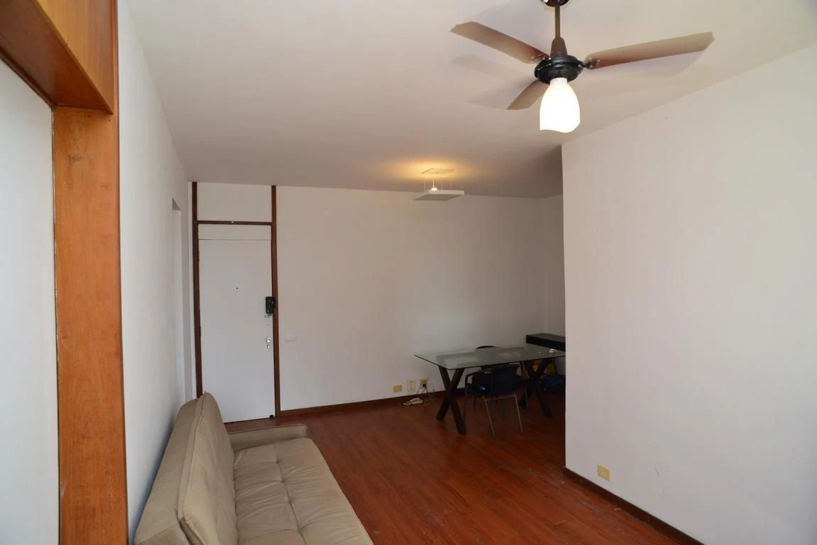 Furnished apartment, 63 m², with wood or laminate floors — photo 14