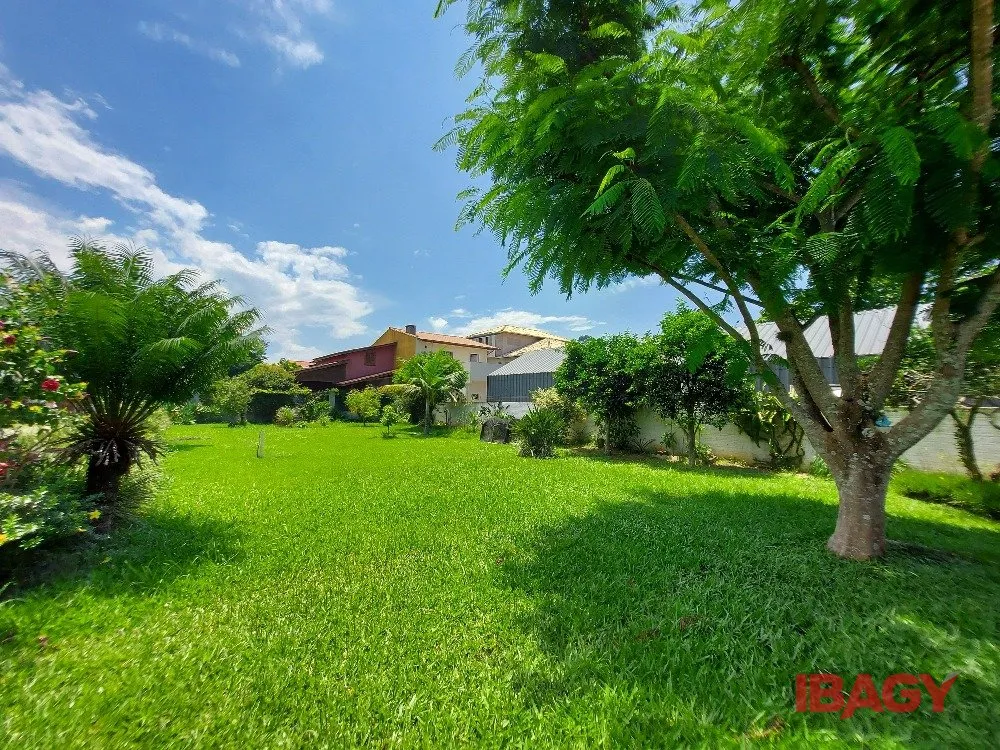 1-bedroom house with open-plan kitchen and 55 m² — photo 25