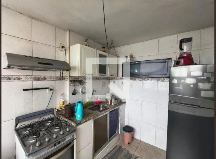 Apartamento mobiliado de 3 quartos com suíte e 70 m²
