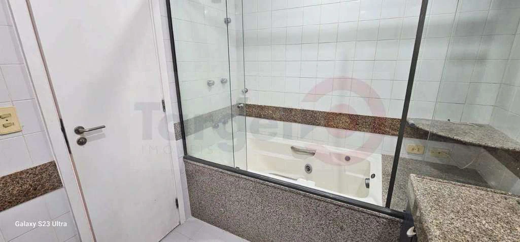 Apartamento de 3 suítes com 200 m² e 2 vagas cobertas — photo 27