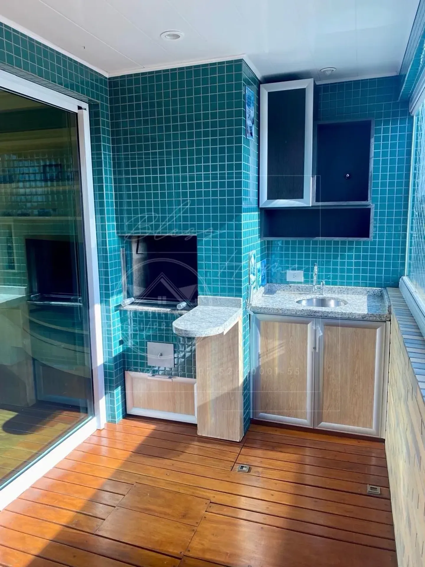 2-bedroom apartment in a building with a gym — photo 16