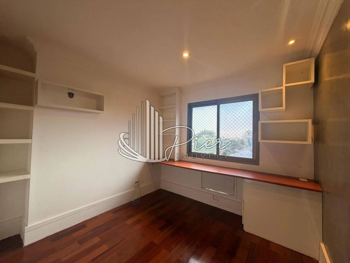 4 quartos e janelas do piso ao teto: apartamento de 174 m² — photo 31