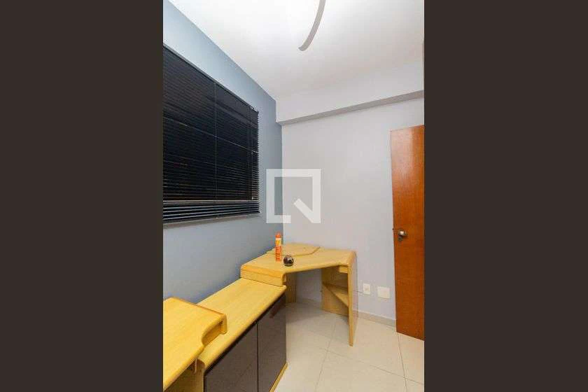 Квартира 244 м² с 4 спальнями и отдельной кухней — photo 29