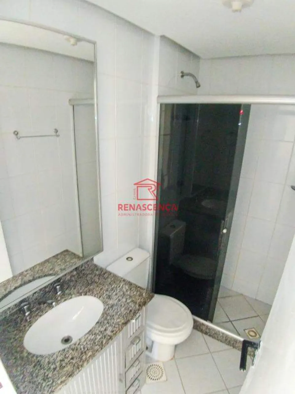 Apartamento com 2 quartos e varanda com área de lavanderia — photo 2