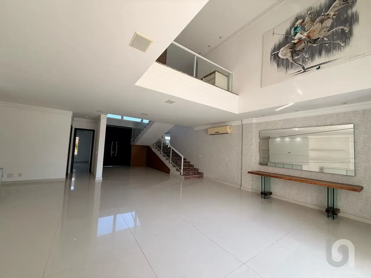 House with 4 bedrooms and 5 baths, 740 m² and 3 parking — photo 5
