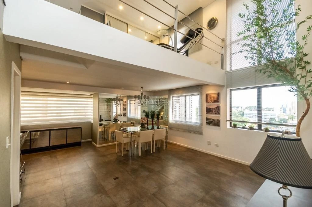 One-bedroom apartment with a bathtub in Curitiba