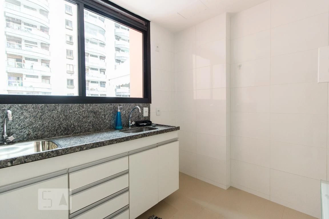 2-bedroom rental apartment with en-suites and 1 parking spot — photo 21