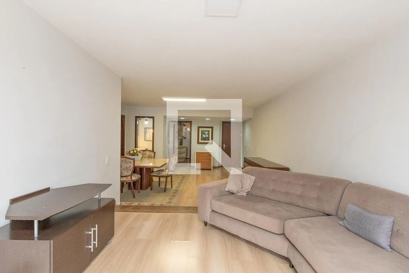 Apartamento de 4 quartos com varanda e 165 m² — photo 2