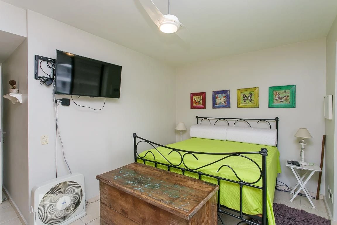 Piso amueblado con 2 dormitorios, 2 baños y 1 plaza — photo 20