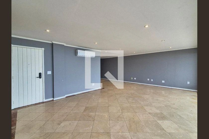 Rental apartment with 3 bedrooms and 208 m² — photo 6
