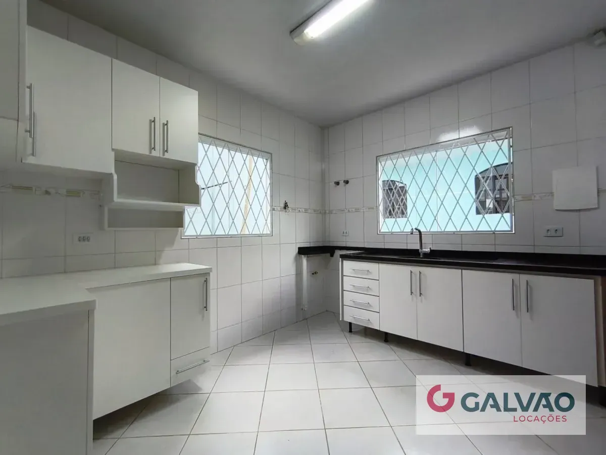 Будинок 185 м² із садом та гардеробною — photo 9