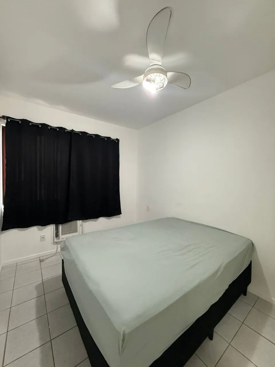 Furnished 1-bedroom apartment with an open-plan kitchen — photo 3