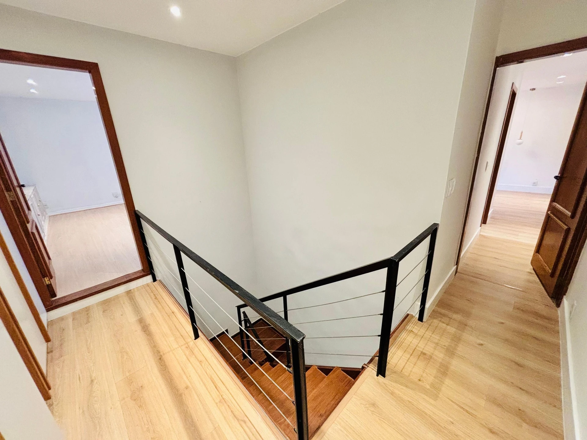 Mountain view in a 4-bedroom apartment, 220 m² — photo 42