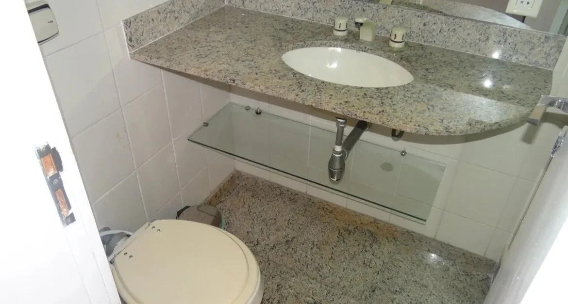 Apartamento de 185 m² com 3 quartos e 5 banheiros — photo 23