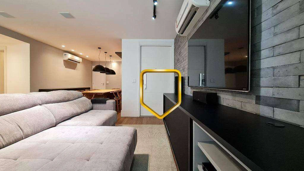 Furnished apartment with 3 en-suite bedrooms and 147 m² — photo 23