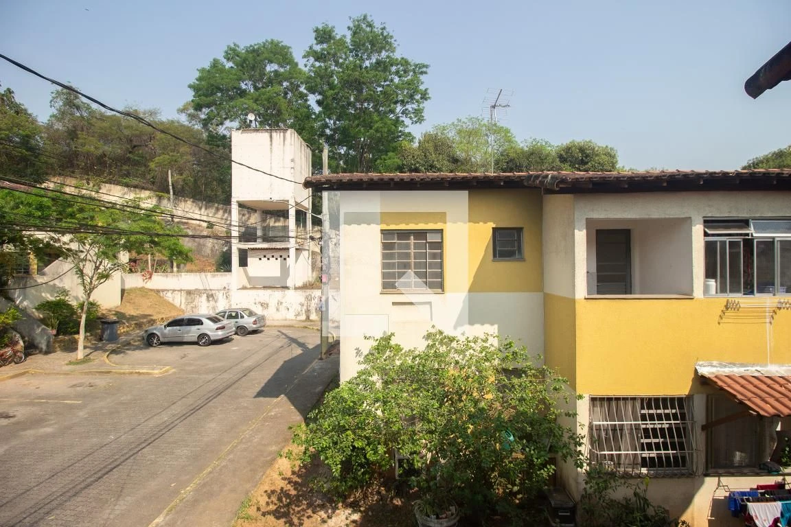2-bedroom apartment with 1 bathroom and parking — photo 8