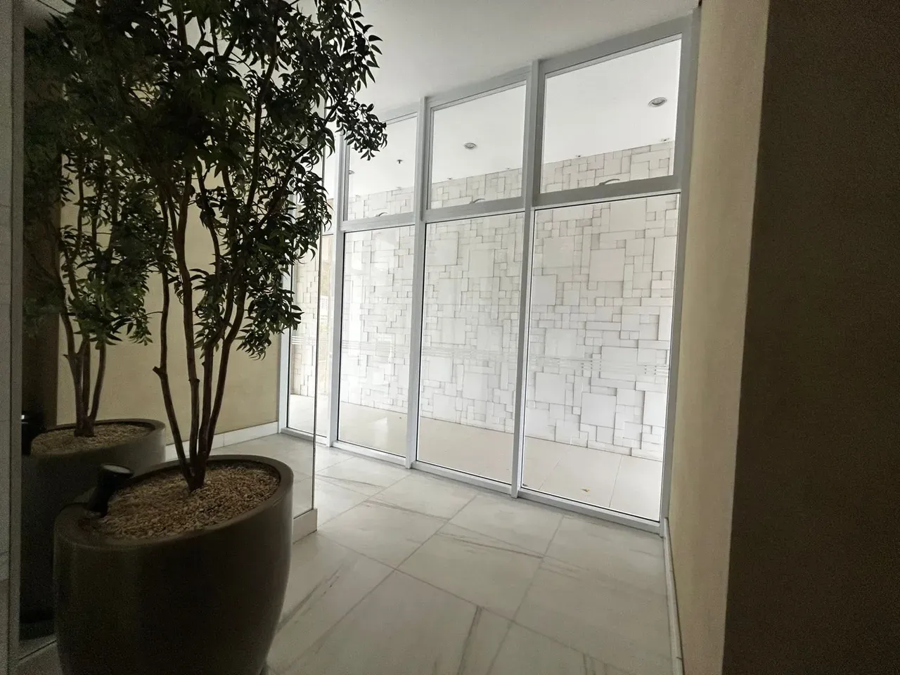 Apartamento de 2 quartos com varanda e cozinha separada — photo 28