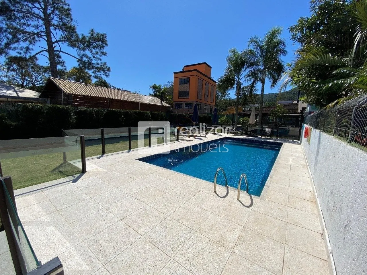 Condominium house with 3 en-suite bedrooms 701 m² — photo 20