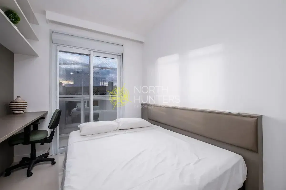 Мебльована квартира з відкритою кухнею 299 м² — photo 13