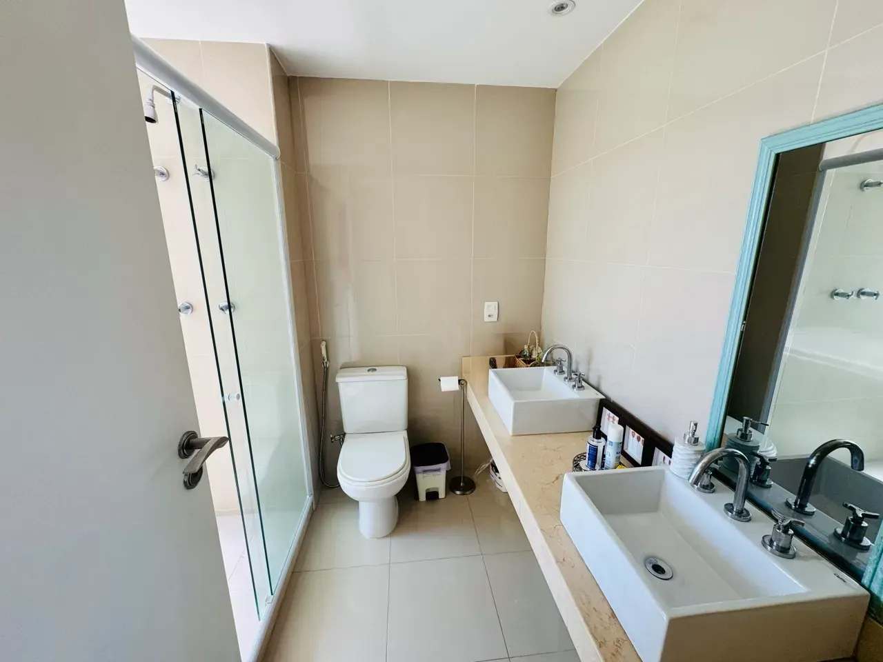 227 m² apartment with open-plan kitchen and balcony — photo 16