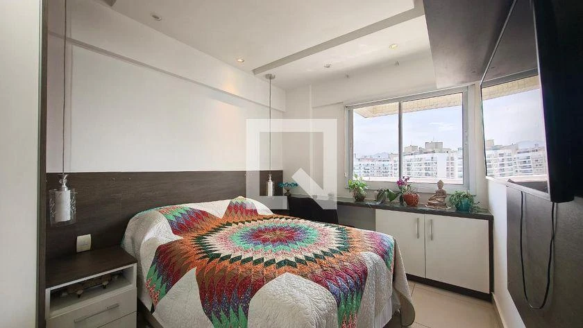 3-bedroom apartment in a building with a gym — photo 6