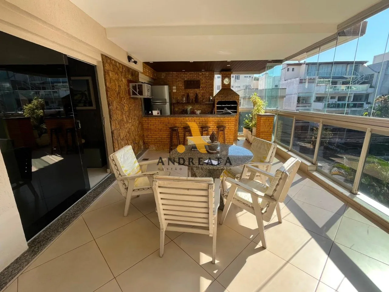 Furnished 160 m² apartment on the 2nd floor — photo 4
