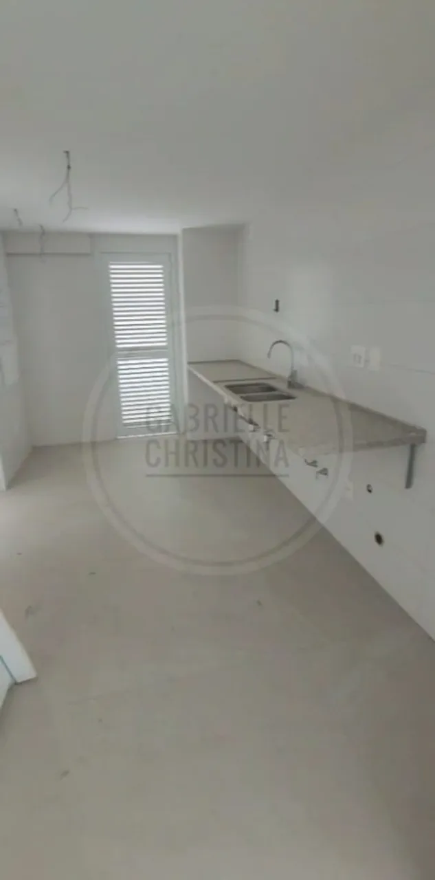 Rental penthouse with 5 bedrooms and 5 bathrooms — photo 2