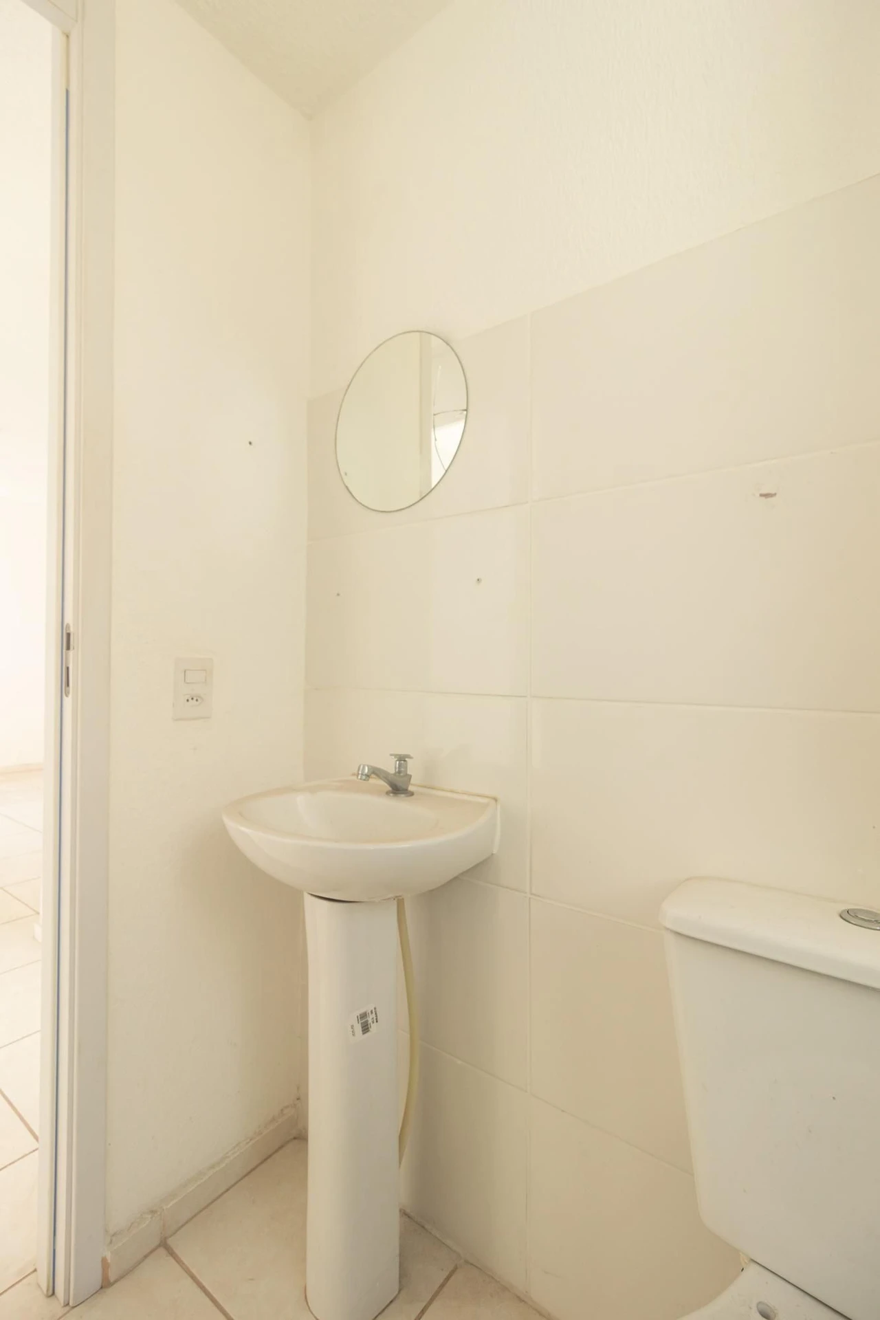 Unfurnished 2-bedroom apartment with 1 bathroom — photo 27