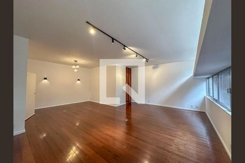 170 m² apartment with 3 bedrooms and a suite — photo 21