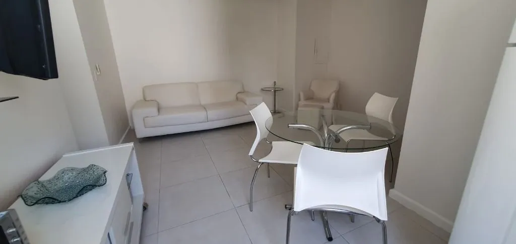 2-bedroom apartment with a washing machine — photo 14