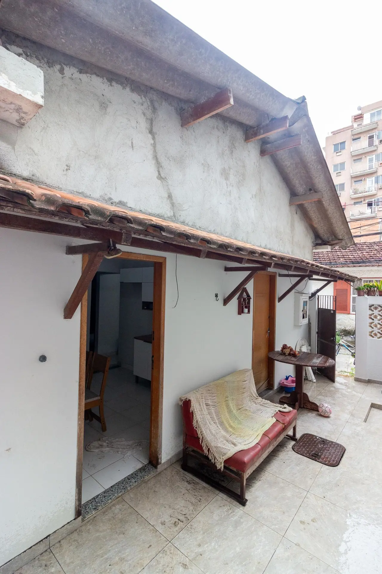 Furnished house with 2 bedrooms and 1 bathroom — photo 34