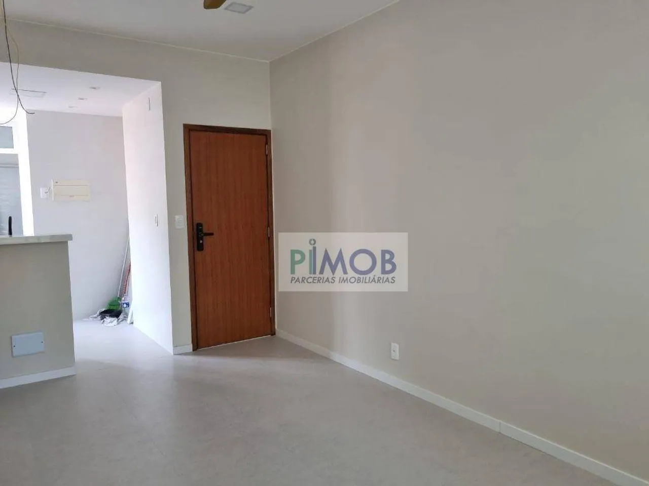 2-bedroom apartment with open-plan gas kitchen — photo 15