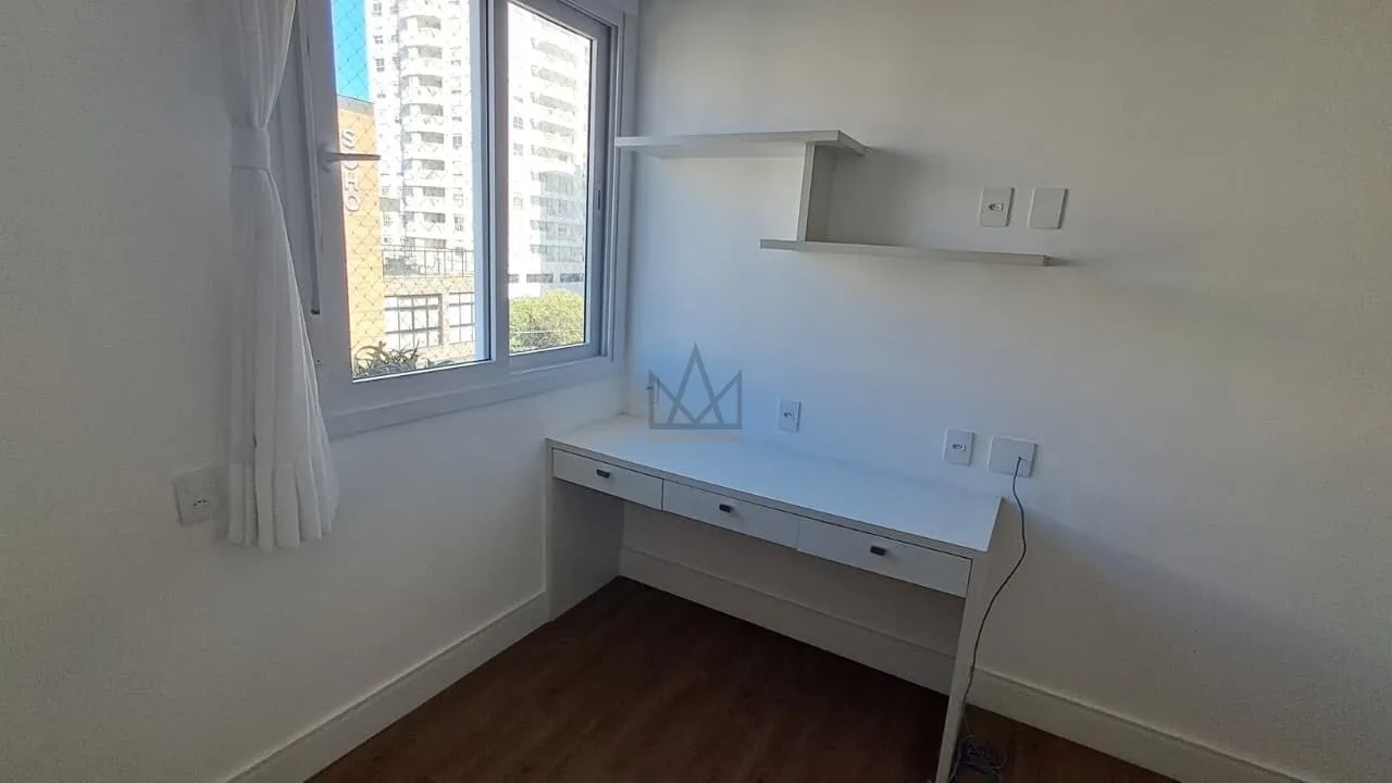 Apartment on the 6th floor with a home office — photo 14