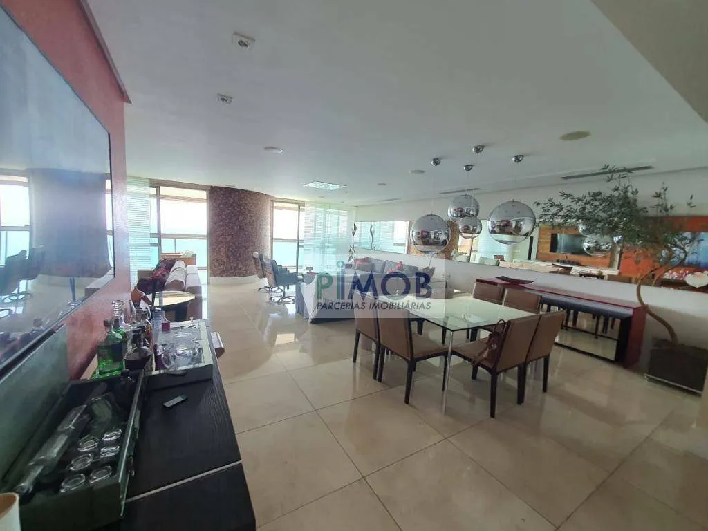 Furnished 260 m² apartment on the 23rd floor with 3 spots — photo 36