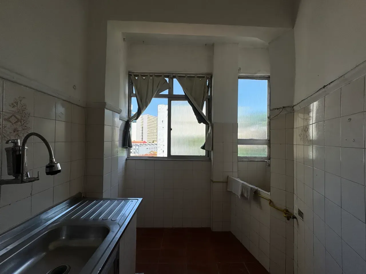 Apartment on the 6th floor with wood or laminate floors — photo 22