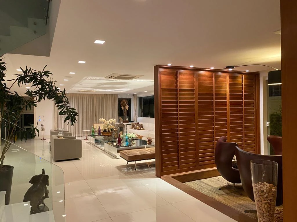 Casa amueblada de 1000 m² con 4 suites y 3 plazas