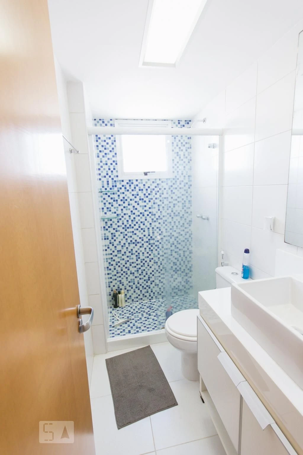 Apartamento mobiliado com 3 quartos e 3 banheiros — photo 45