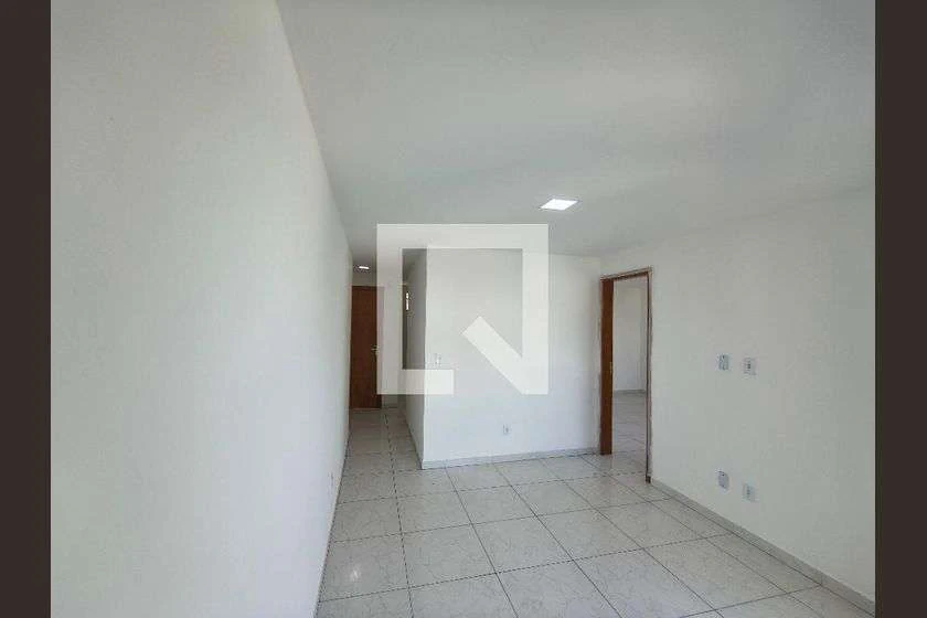 Apartamento de 1 dormitorio con balcón y vistas a las montañas — photo 12