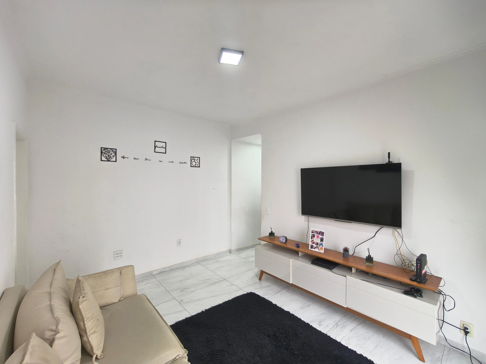 Apartment with 2 bedrooms and a balcony — photo 13