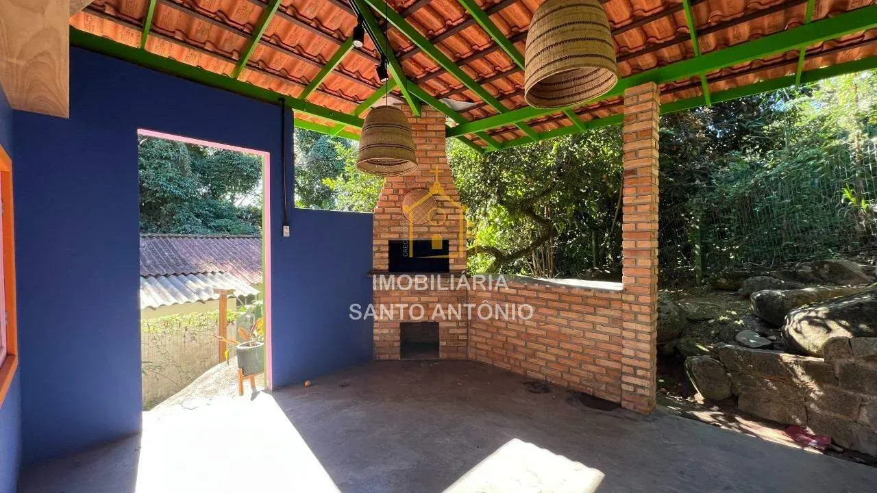 115 m² house with 2 bedrooms, one suite, and a private garden