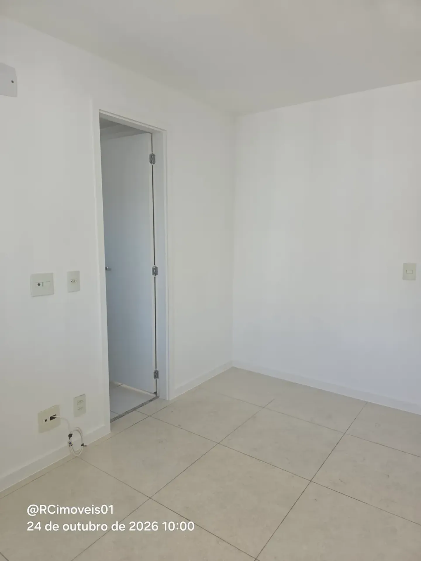 Apartment on the 5th floor with a mountain view — photo 22