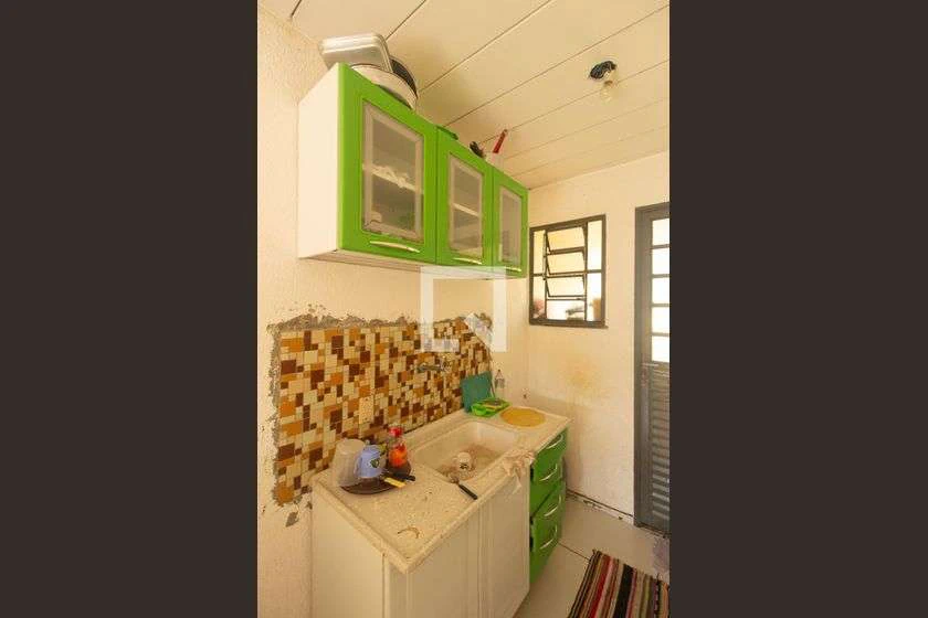 2-bedroom apartment with 1 bathroom and parking — photo 46