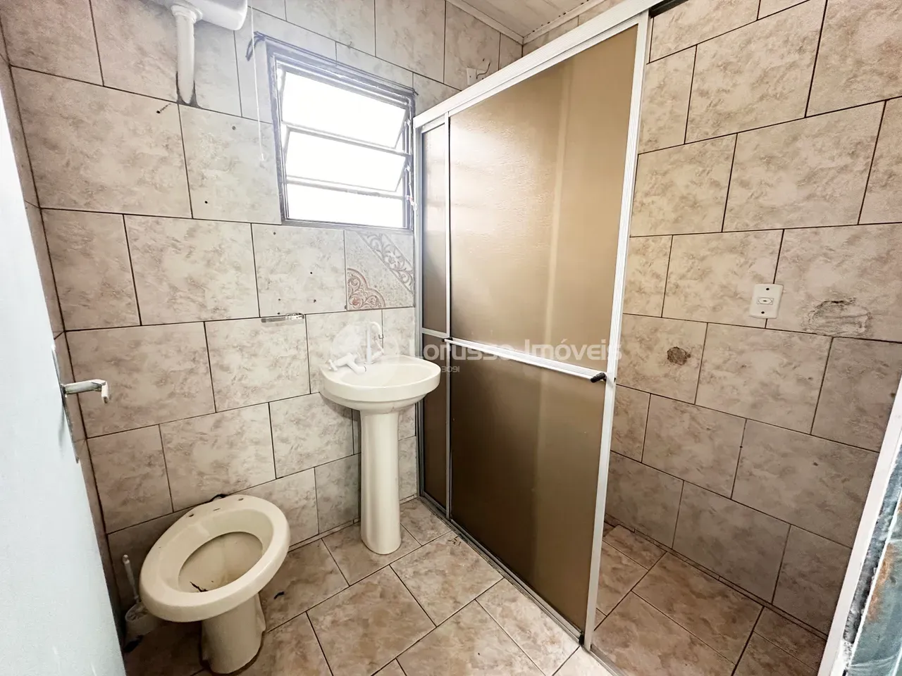 3-bedroom house, 1 with its own bathroom, 60 m², Curitiba — photo 4