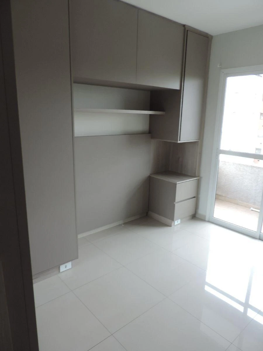 Glass-enclosed balcony in a 2-bedroom apartment, 70 m² — photo 16