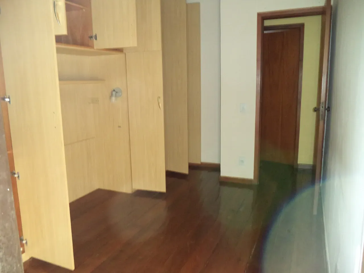 93 m² apartment with 2 bedrooms and 3 bathrooms — photo 25