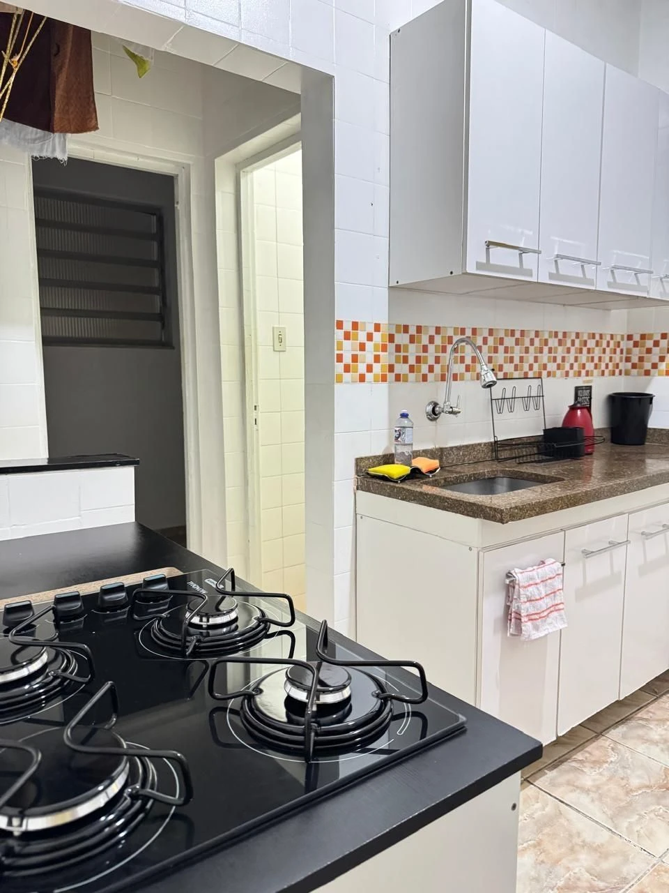 Apartamento com piso de madeira ou laminado, Laranjeiras — photo 3